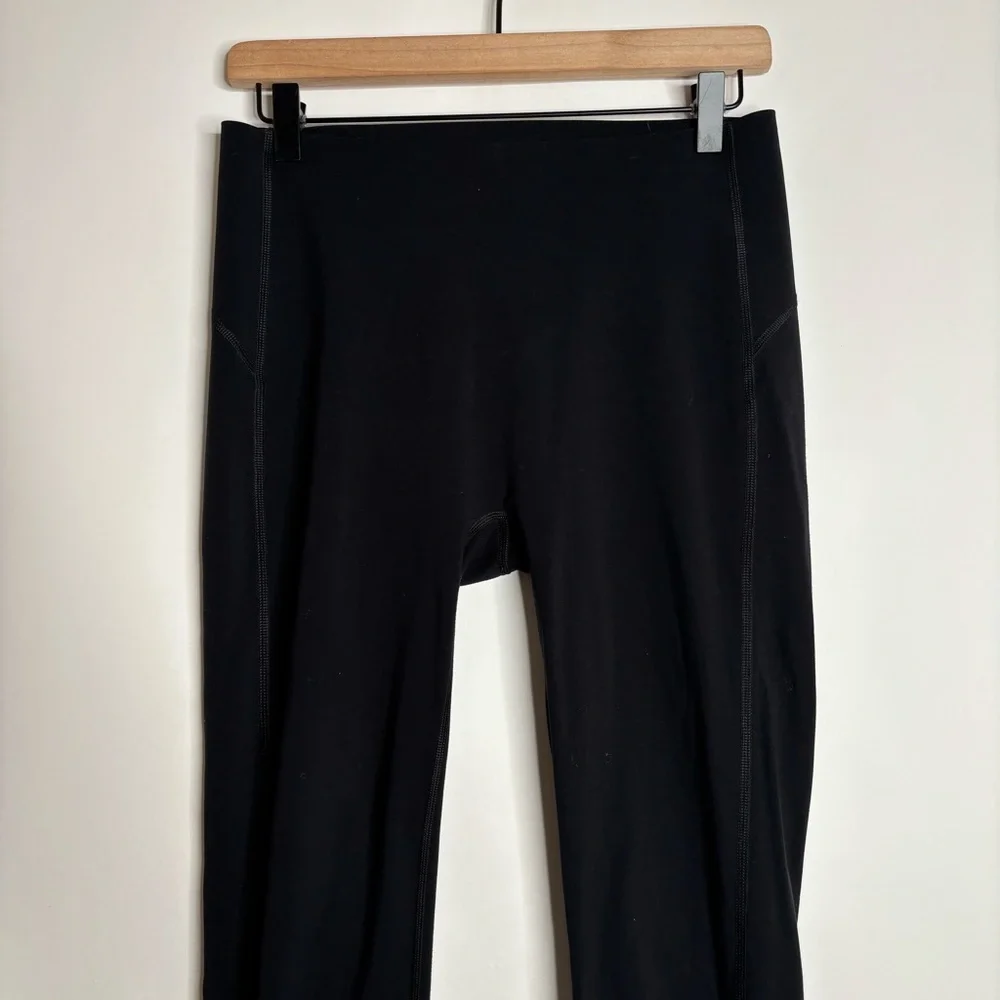 Spanx Everywear Split-hem Firm Control Leggings Medium - Picture 3 of 12